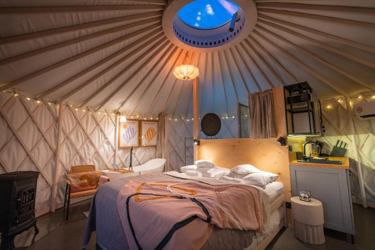 Izera Glamping Adults - Luksusowe Jurty&Spa Gajowka  Exterior photo